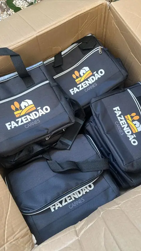 Produção de bolsas térmicas personalizadas para Fazendão Carnes